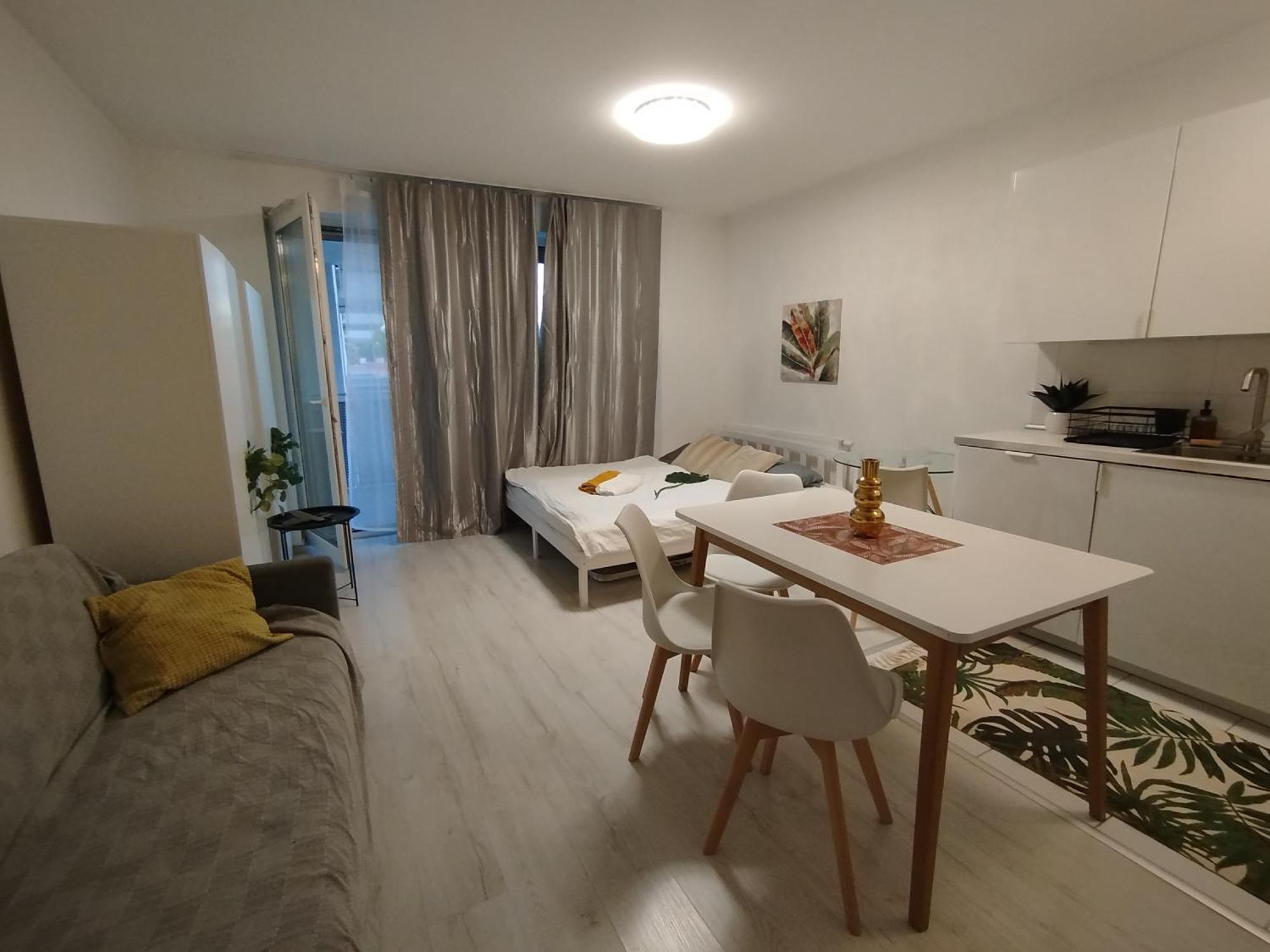 Duna Apartment, Freegarage, 2room, Smarttv,dishwasher Apartment