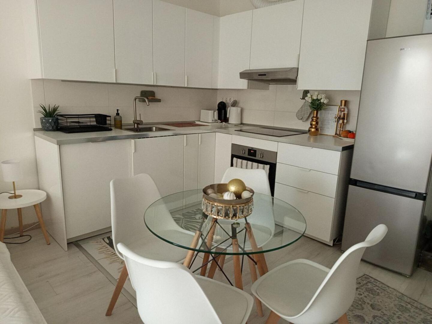 Duna Apartment, Freegarage, 2room, Smarttv,dishwasher Apartment *