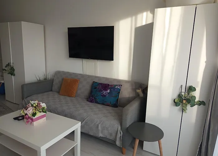 Duna Apartment, Freegarage, 2Room, Smarttv,Dishwasher,Ac From July 4Th